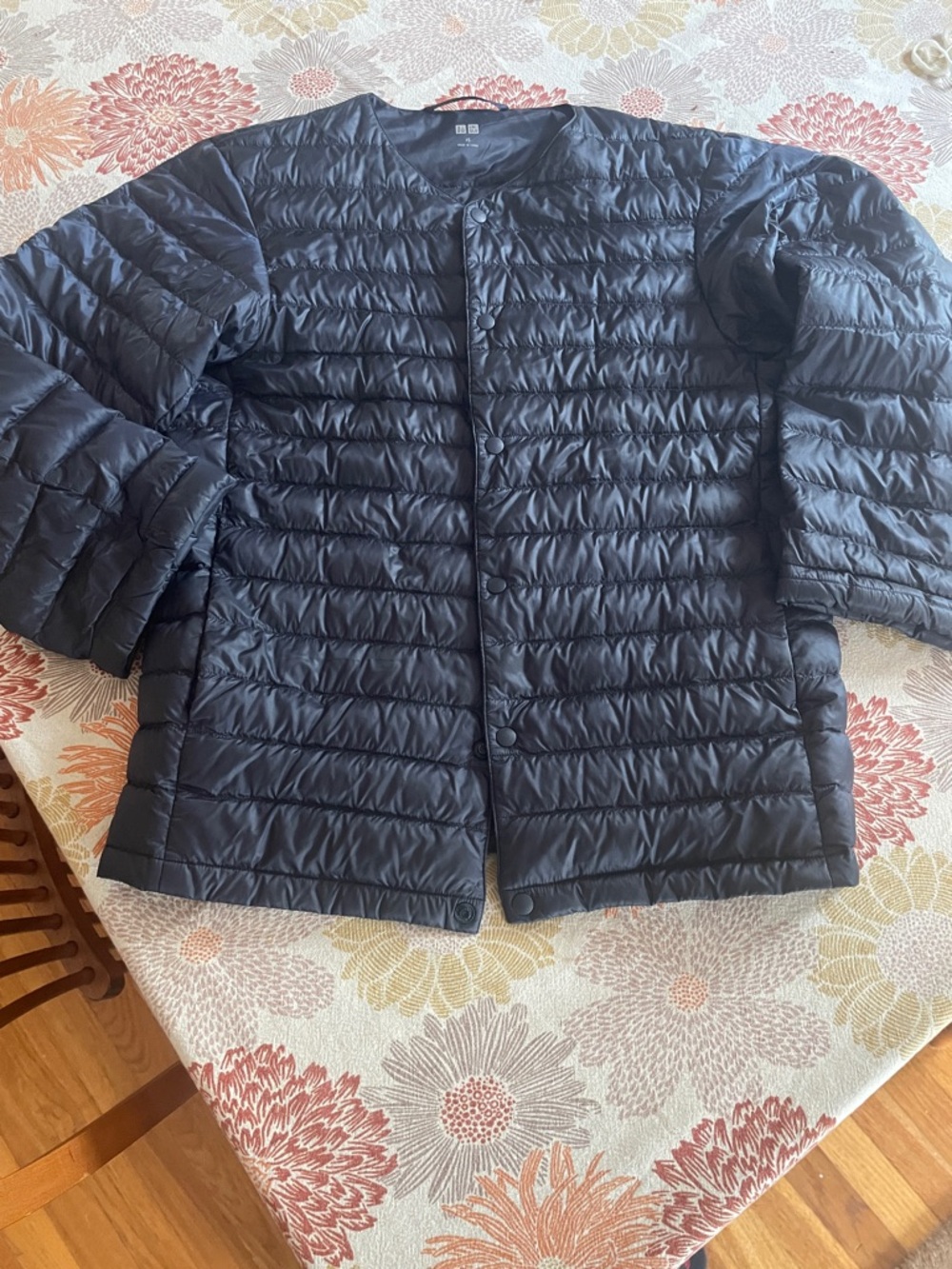 Uniqlo lightweight down puffer – XS Jacket - Excellent Like New Condition